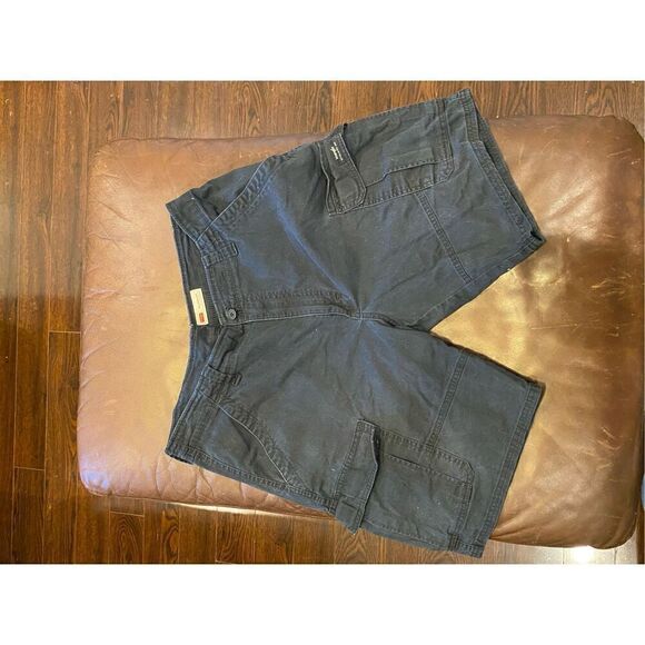 Wrangle men’s navy shorts cargo pockets - Picture 1 of 5